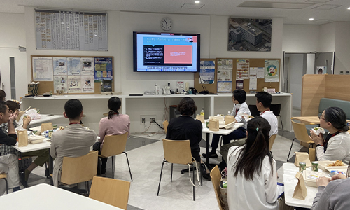 座談会の様子
